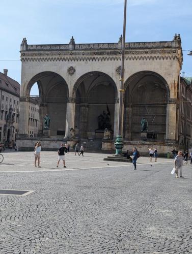 Feldherrnhalle on Odeonsplatz